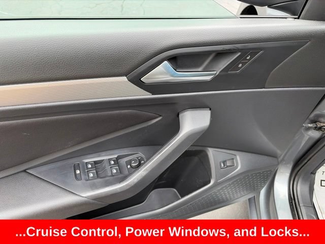 Used 2019 Volkswagen Jetta SE FWD image 9