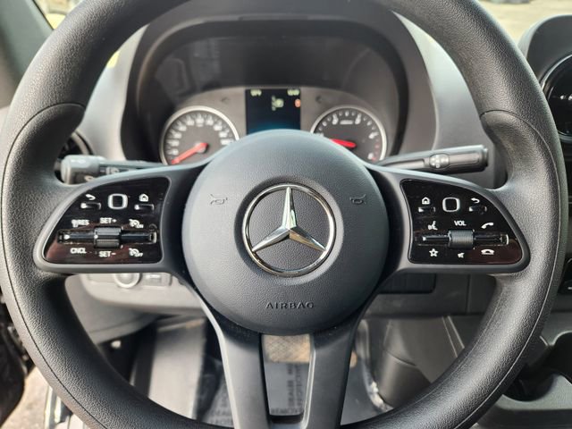 Used 2024 Mercedes-Benz Sprinter 2500 image 24