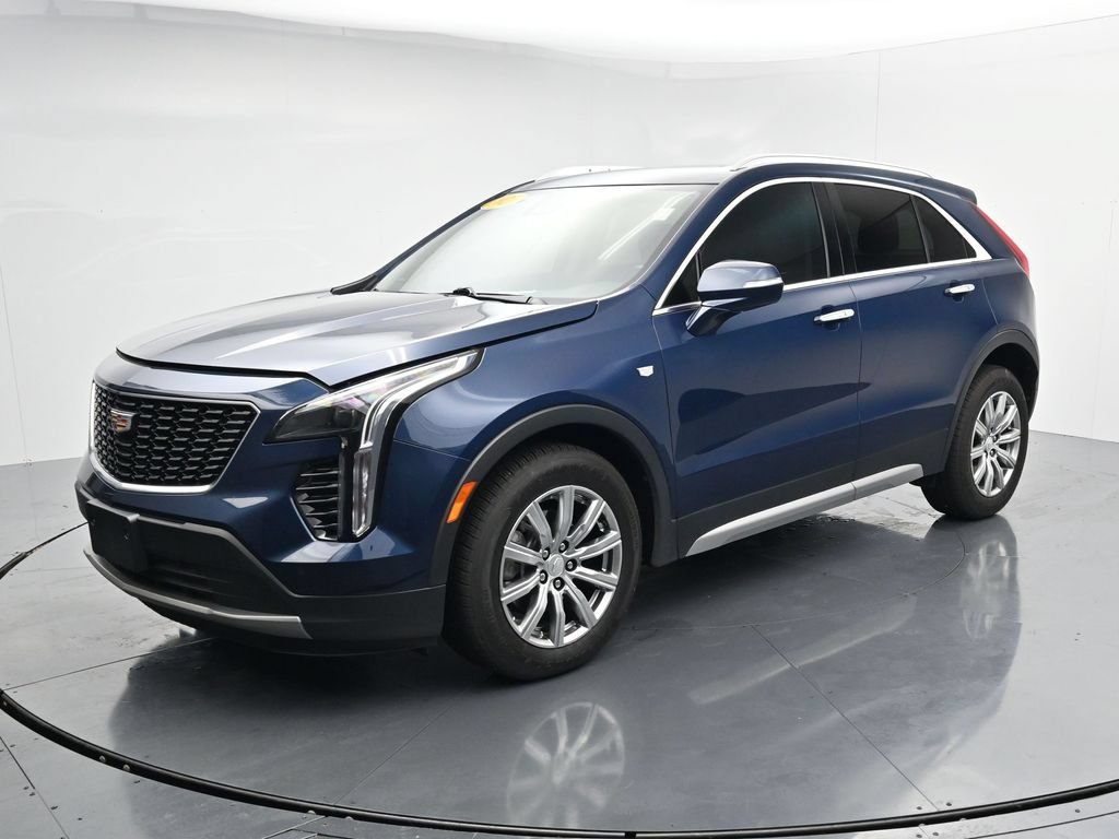 Used 2021 Cadillac XT4 Premium Luxury AWD/4WD image 4