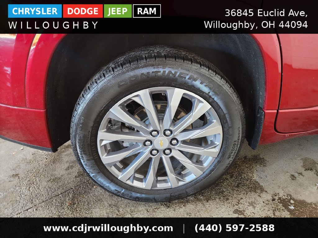 Used 2023 Chevrolet Traverse Premier w/ LPO, Floor Liner Package FWD image 43