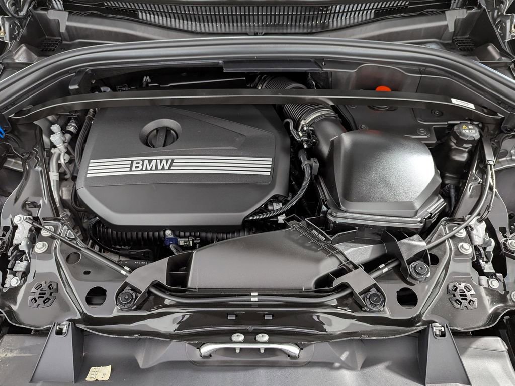 Used 2025 BMW X1 xDrive28i w/ Convenience Package image 46