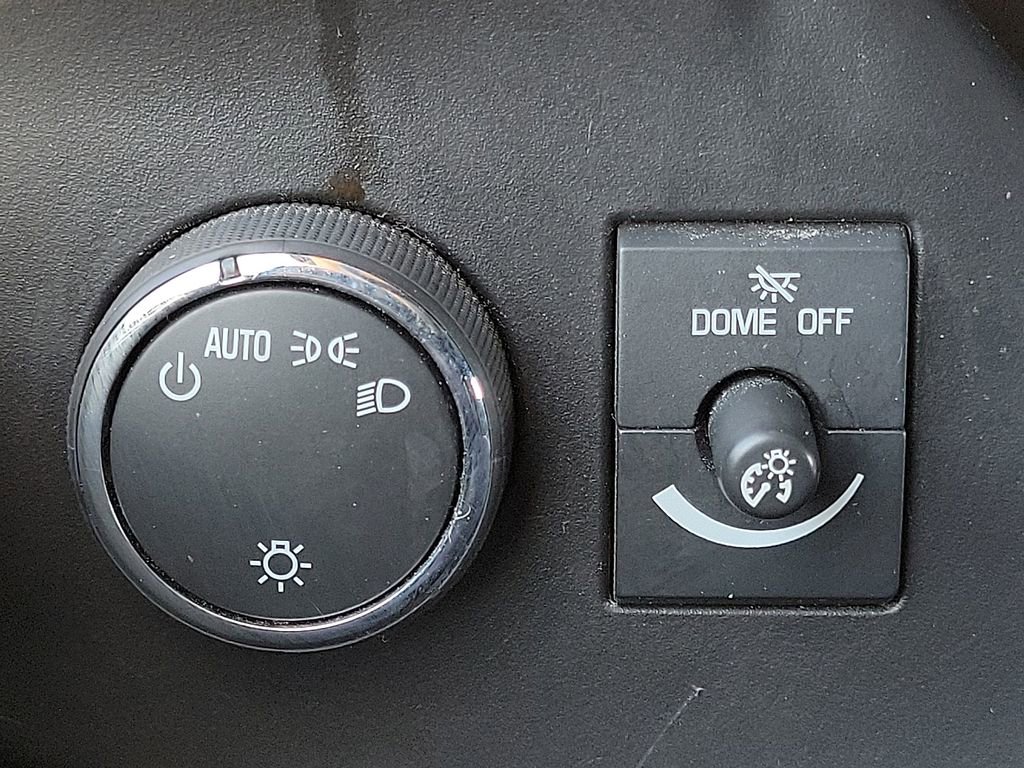 Used 2024 Chevrolet Express 2500 w/ Driver Convenience Package image 18