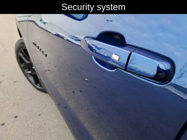 Used 2023 Chevrolet Blazer LT image 18