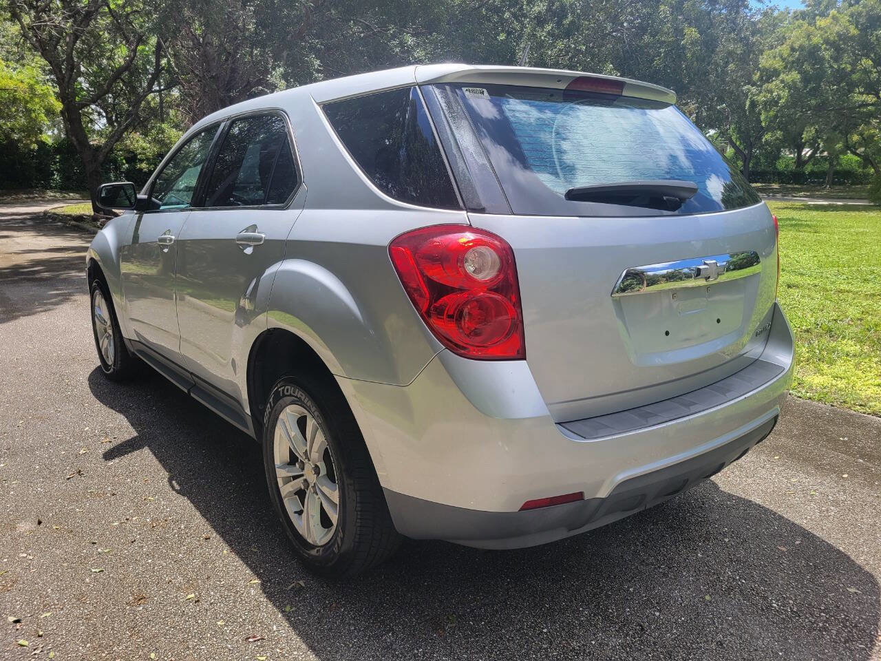 Used 2013 Chevrolet Equinox LS image 5