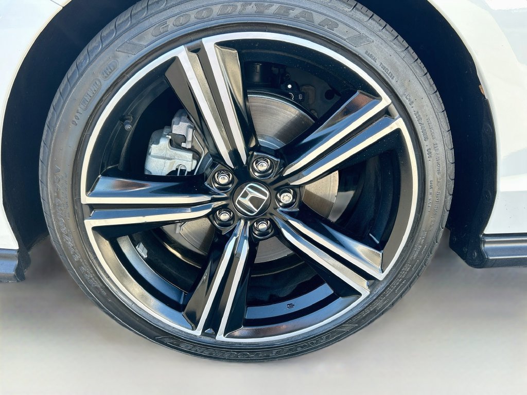 Certified 2024 Honda Accord Sport image 29