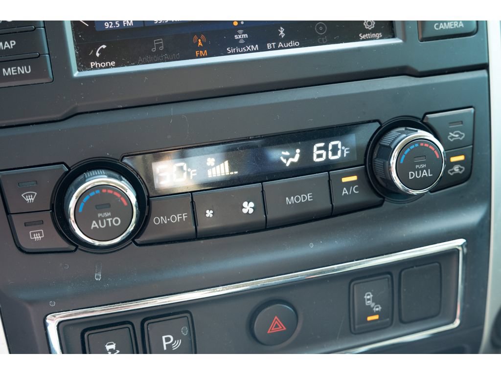Used 2019 Nissan Titan SV w/ SV Convenience Package AWD/4WD image 28