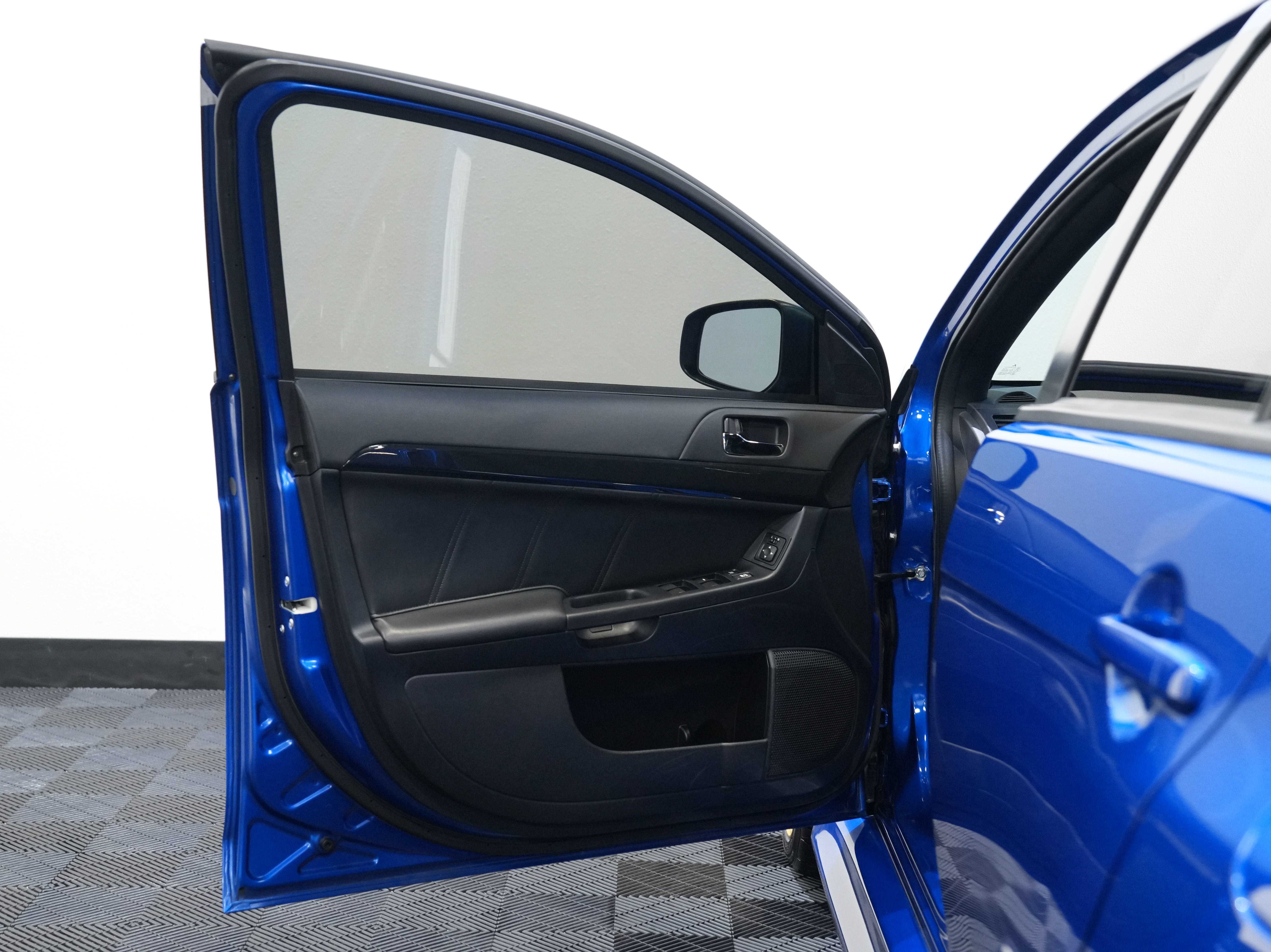Used 2015 Mitsubishi Lancer Evolution Final Edition AWD/4WD image 21