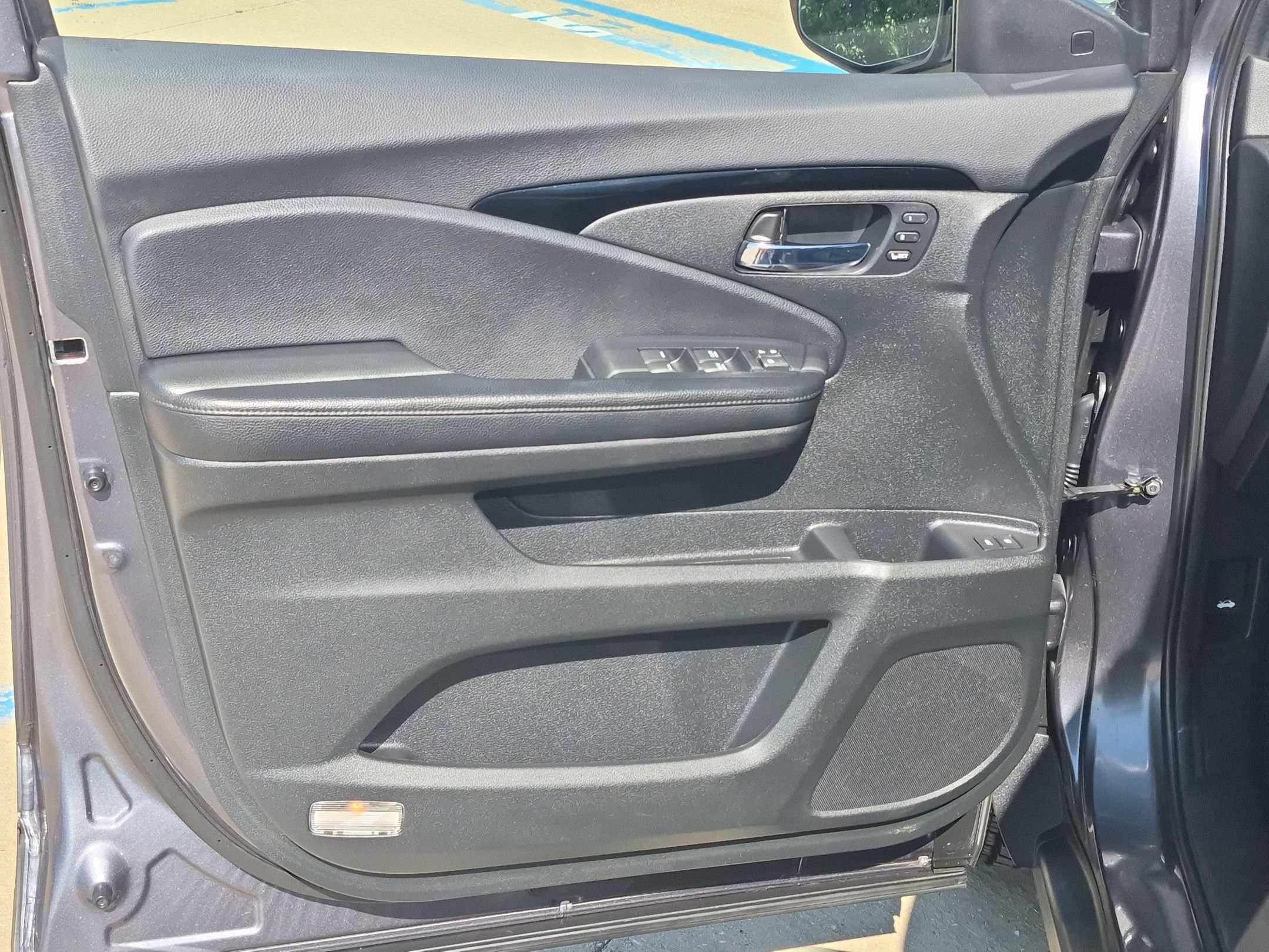 Certified 2019 Honda Pilot Elite image 13