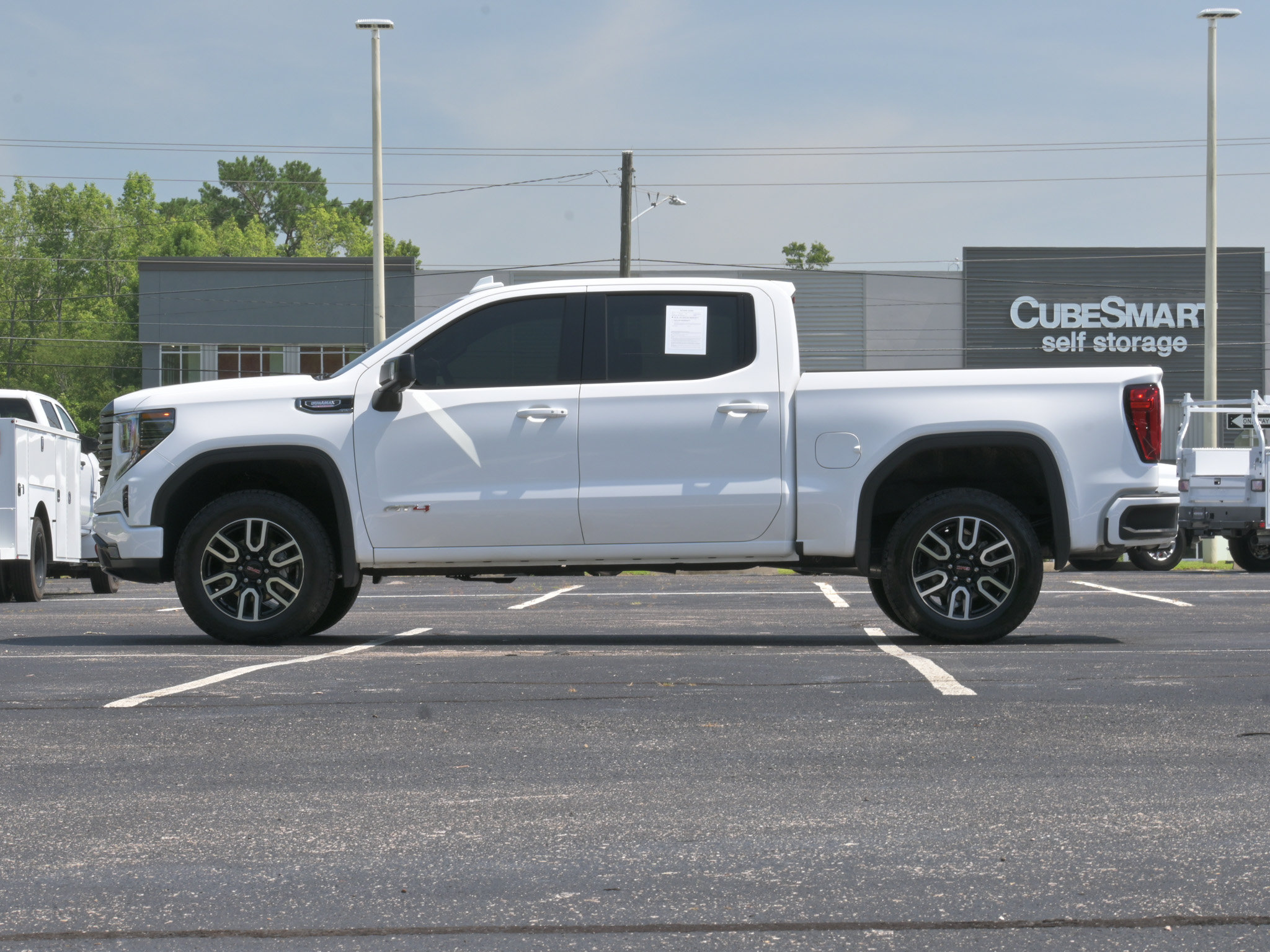 Used 2026 GMC Sierra 1500 AT4 w/ AT4 Premium Package AWD/4WD image 7