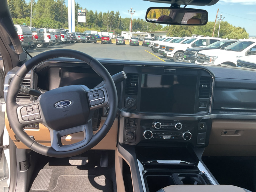 New 2025 Ford F350 Lariat w/ Lariat Ultimate Package image 16