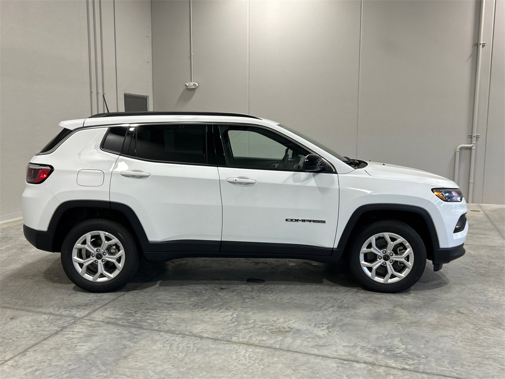 New 2025 Jeep Compass Latitude w/ Convenience Group image 7