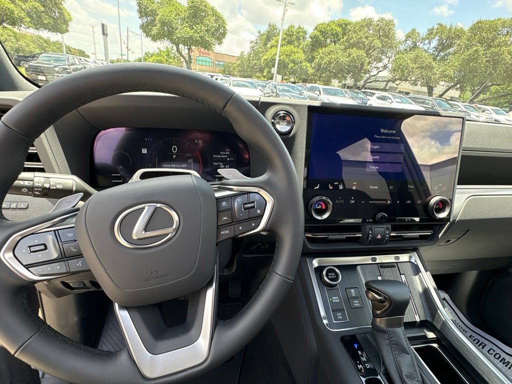 Certified 2026 Lexus GX 550 w/ Cold Area Package AWD/4WD image 15