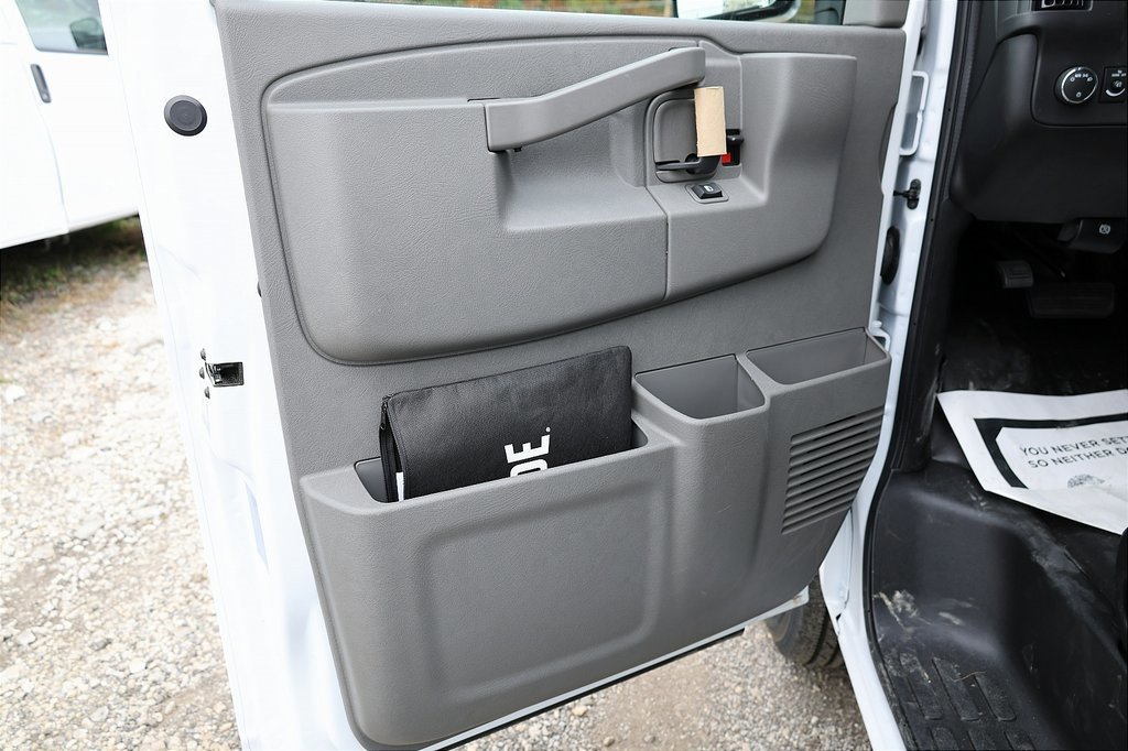 New 2025 Chevrolet Express 3500 w/ Power Convenience Package image 22