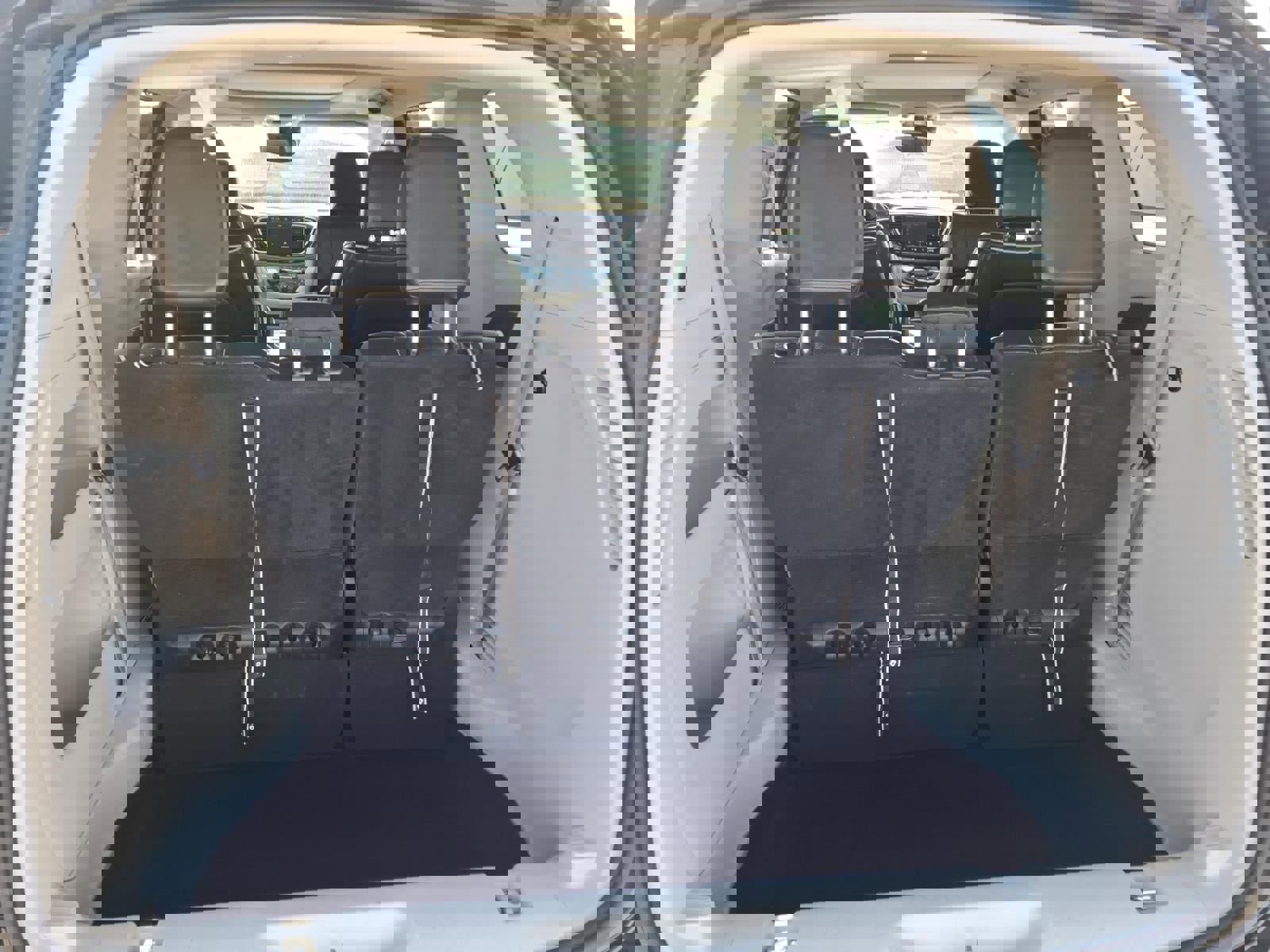 Used 2023 Chrysler Pacifica Limited image 20