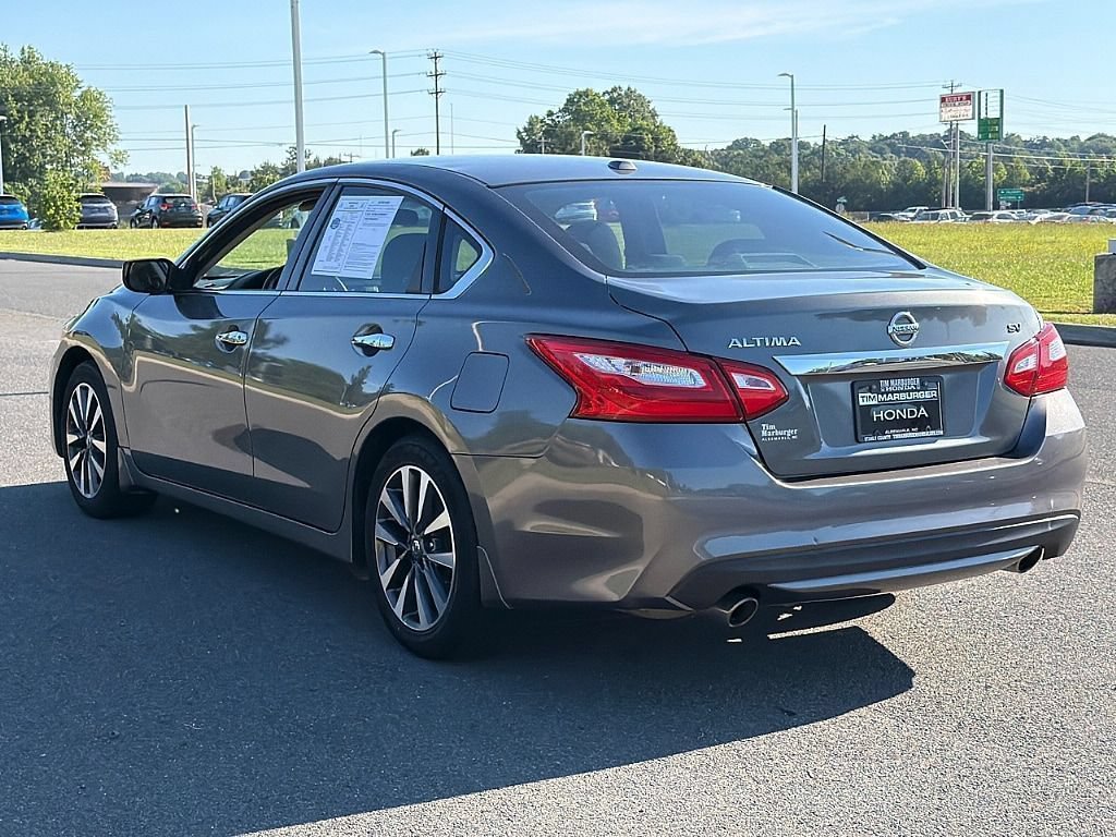 Used 2017 Nissan Altima 2.5 SV FWD image 4