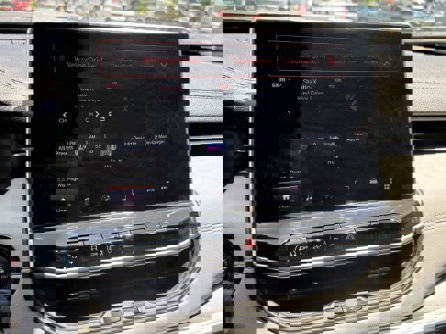 Used 2022 Jeep Compass Limited image 12