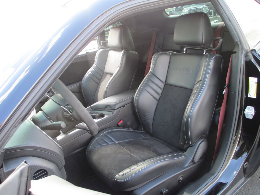 Used 2023 Dodge Challenger SRT Hellcat RWD image 20
