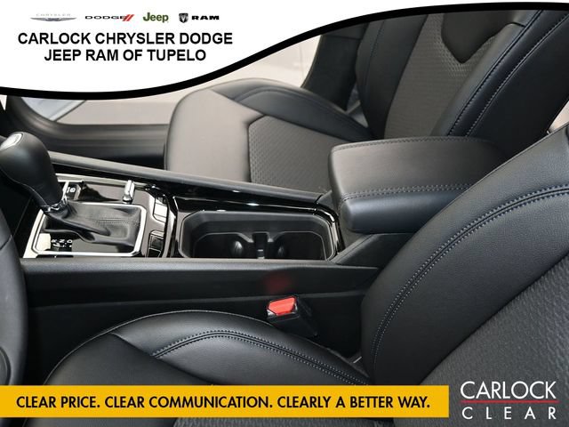 New 2026 Jeep Compass Latitude w/ Sun and Sound Group AWD/4WD image 17