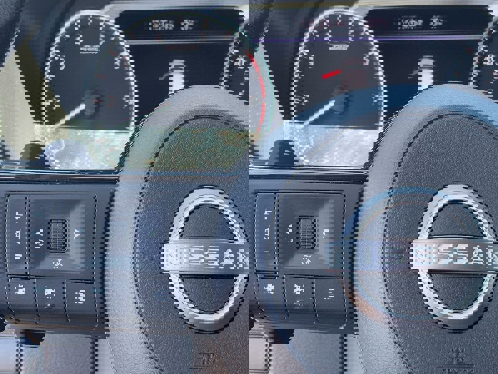 Certified 2022 Nissan Rogue SV image 19