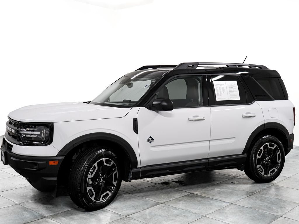 Certified 2024 Ford Bronco Sport Outer Banks w/ Tech Package AWD/4WD image 4