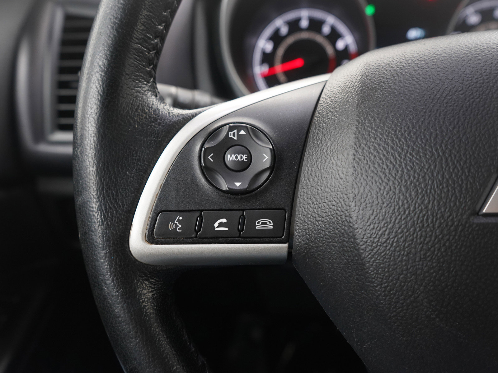 Used 2015 Mitsubishi Outlander Sport ES image 24