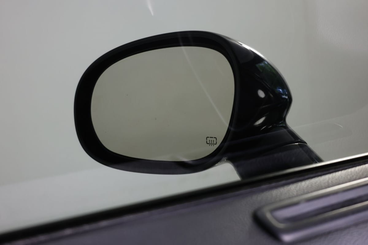 Used 2015 Dodge Challenger R/T Scat Pack RWD image 15