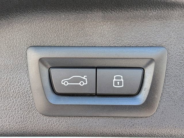 Used 2024 BMW X5 sDrive40i w/ M Sport Package image 15