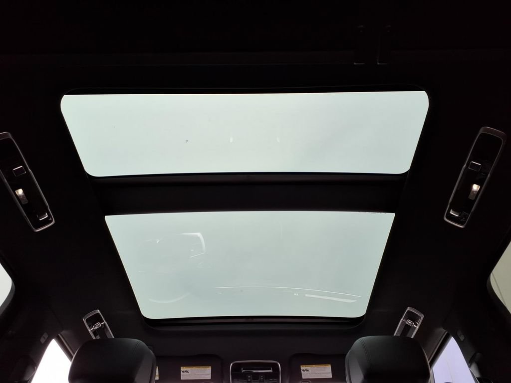 New 2026 Land Rover Range Rover SE AWD/4WD image 25