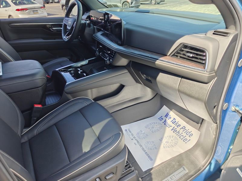 Used 2025 Chevrolet Tahoe Premier image 27