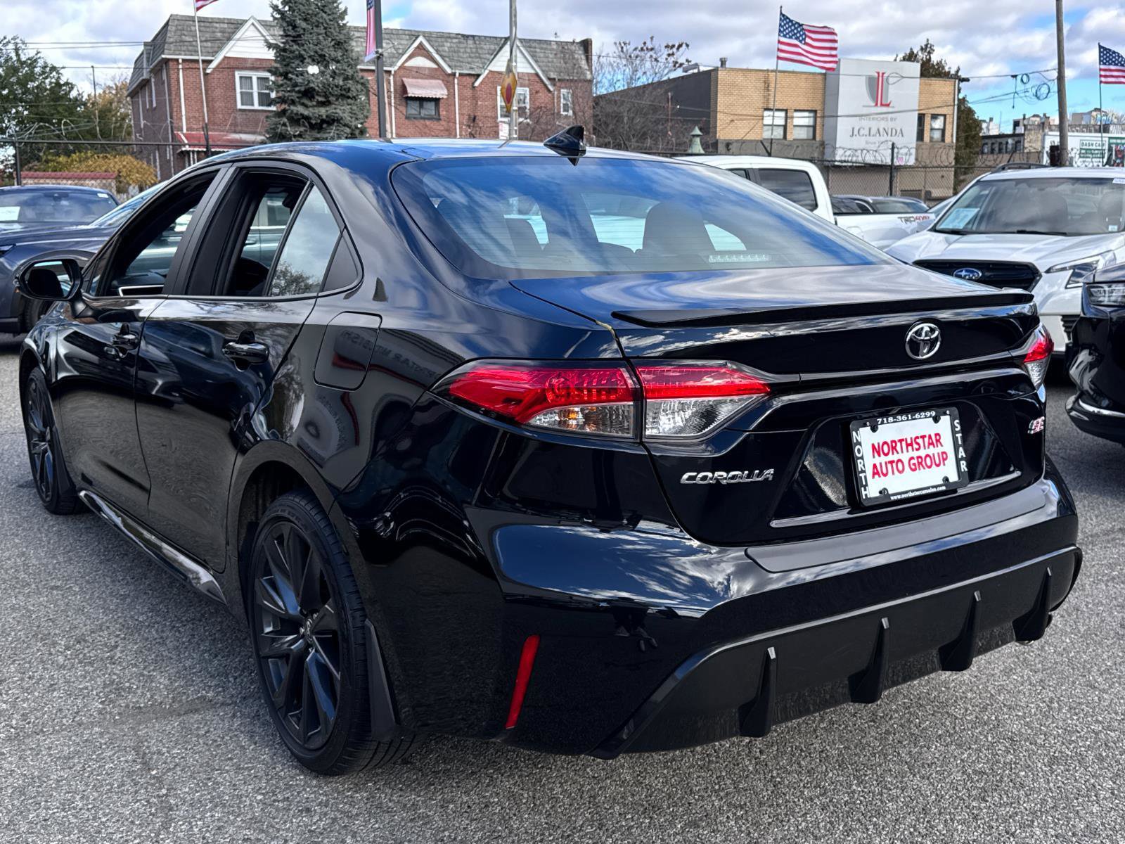 Used 2024 Toyota Corolla SE image 6