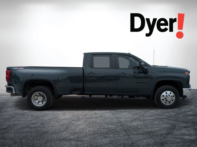 Used 2025 Chevrolet Silverado 3500 LT w/ Safety Package image 2