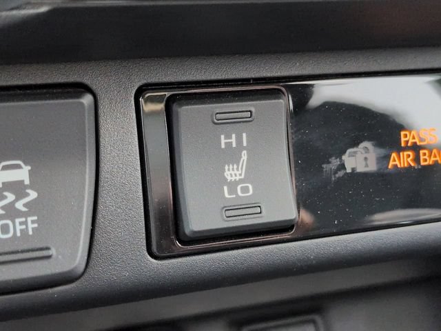 Certified 2023 Toyota RAV4 XLE Premium AWD/4WD image 23