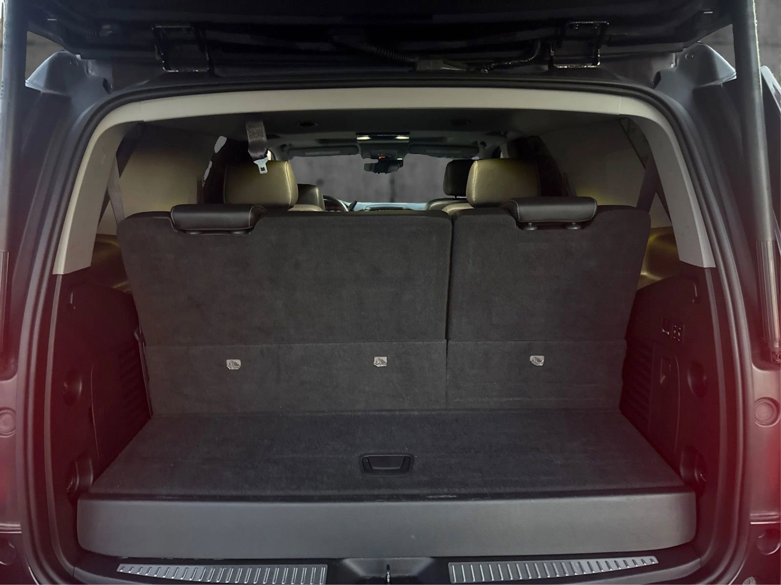 Used 2016 Chevrolet Tahoe LTZ RWD image 13