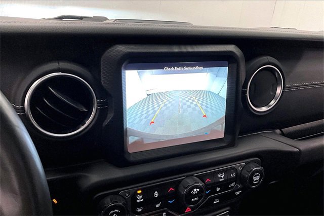 Used 2023 Jeep Wrangler Unlimited Sahara w/ Cold Weather Group image 25