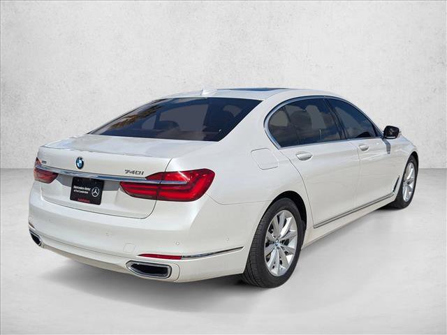 Used 2018 BMW 740i xDrive image 5