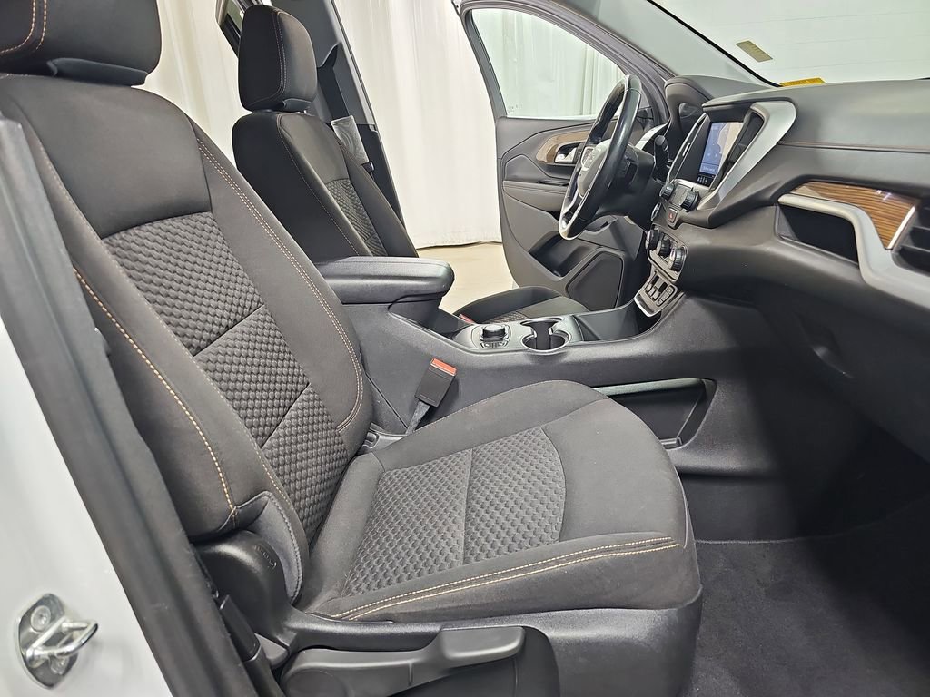 Used 2020 GMC Terrain SLE w/ Driver Convenience Package image 13