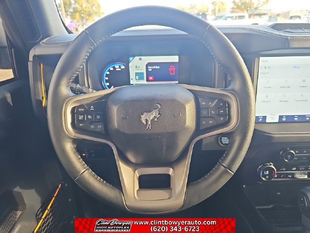 Used 2024 Ford Bronco Badlands AWD/4WD image 14