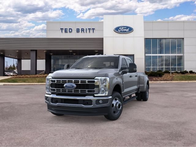 New 2026 Ford F350 XLT AWD/4WD image 3