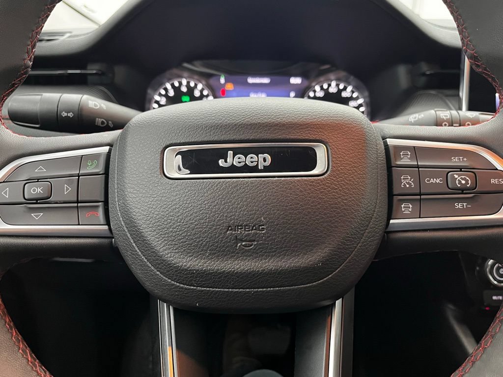 Used 2022 Jeep Compass Trailhawk AWD/4WD image 22