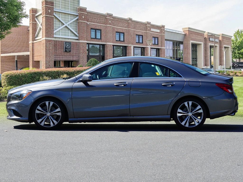 Used 2014 Mercedes-Benz CLA 250 image 2