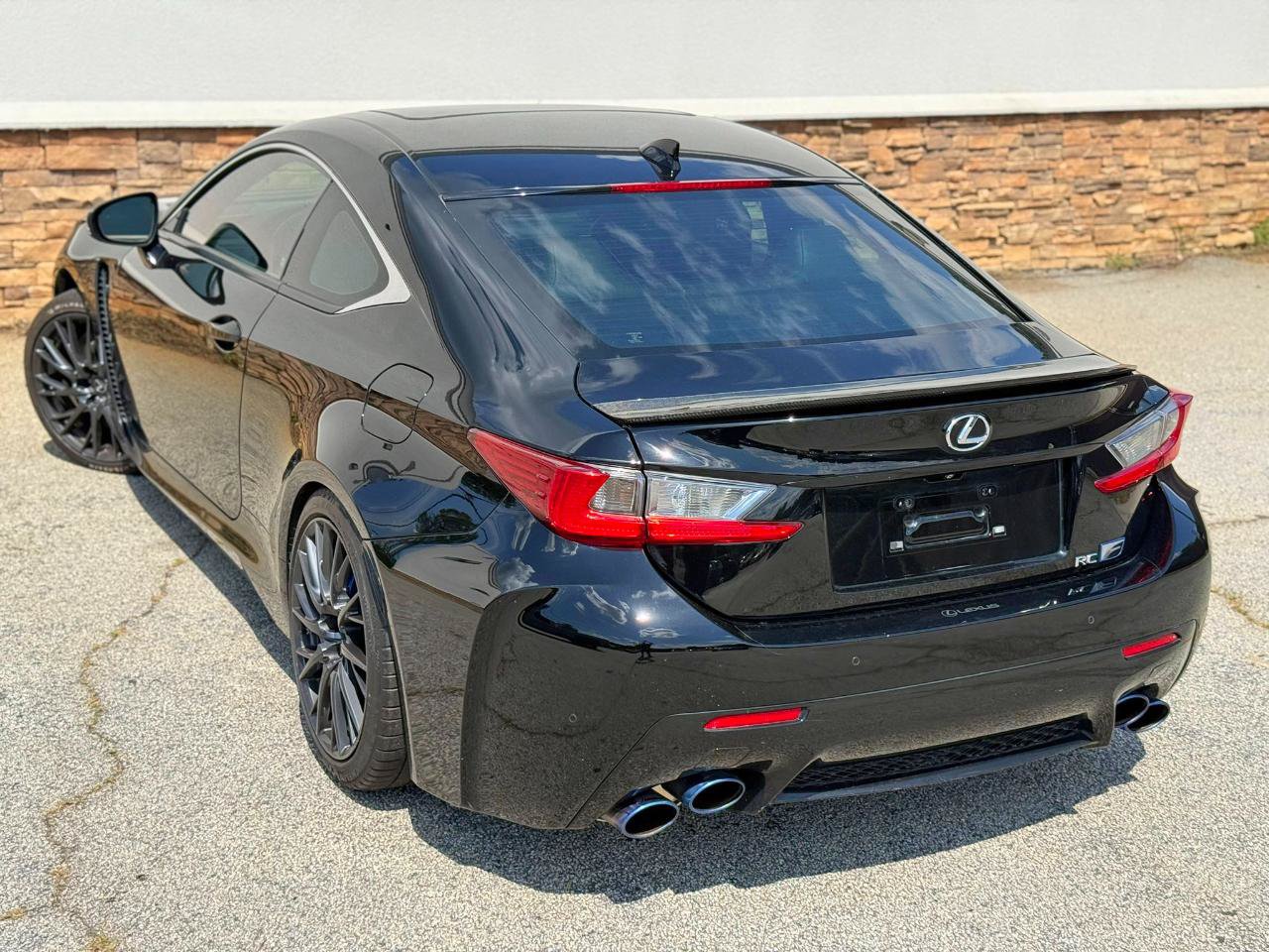 Used 2015 Lexus RC F w/ Premium Package RWD image 7