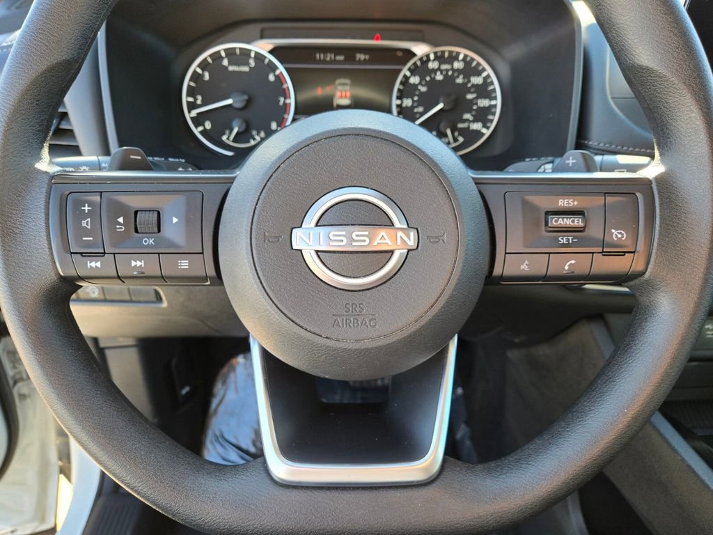 Used 2024 Nissan Rogue S image 23