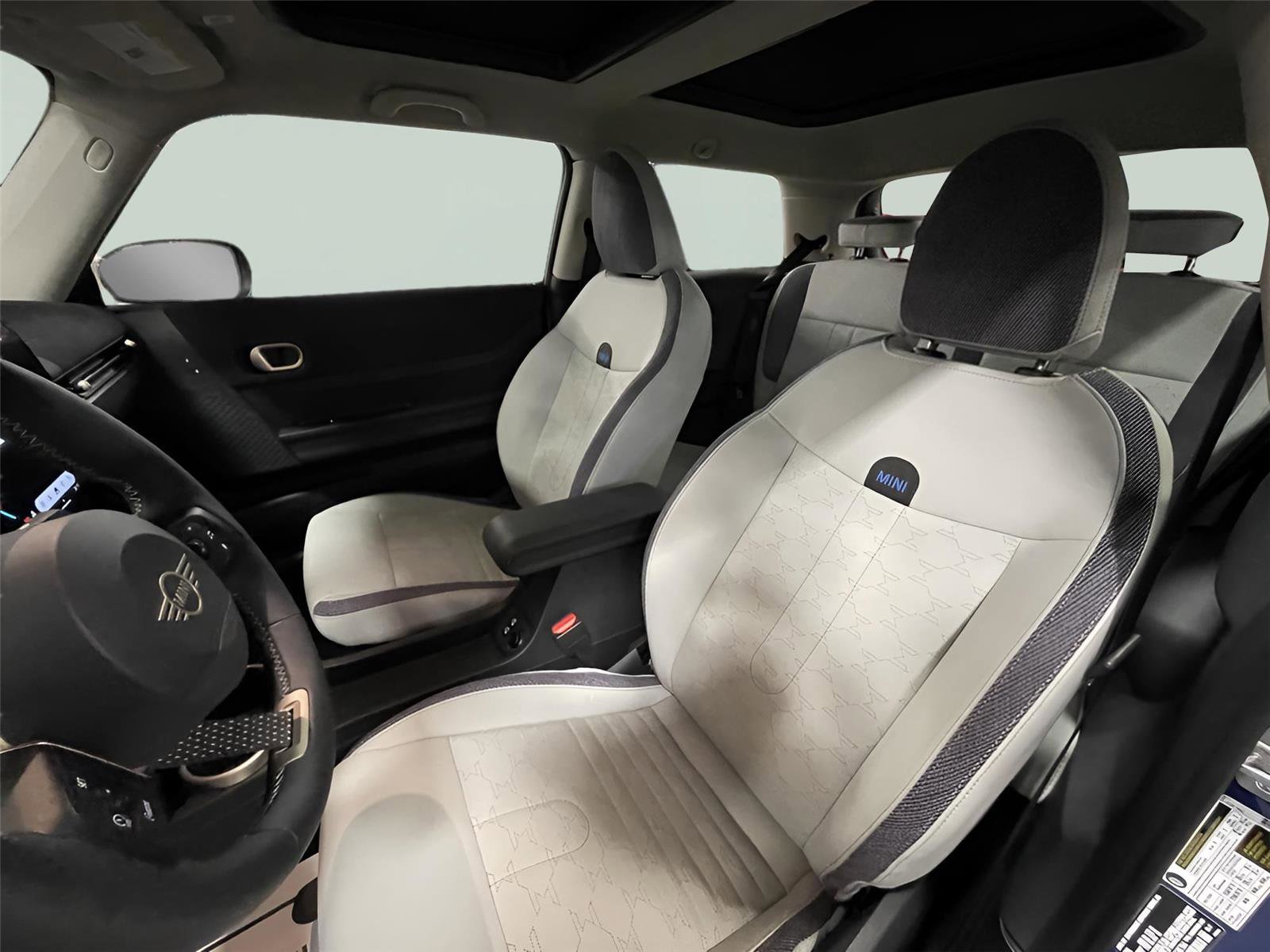 Used 2025 MINI Cooper S image 10