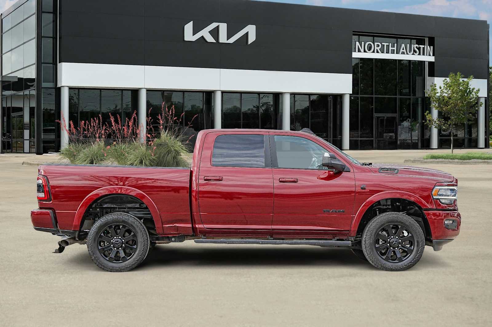Used 2021 RAM 2500 Laramie image 7