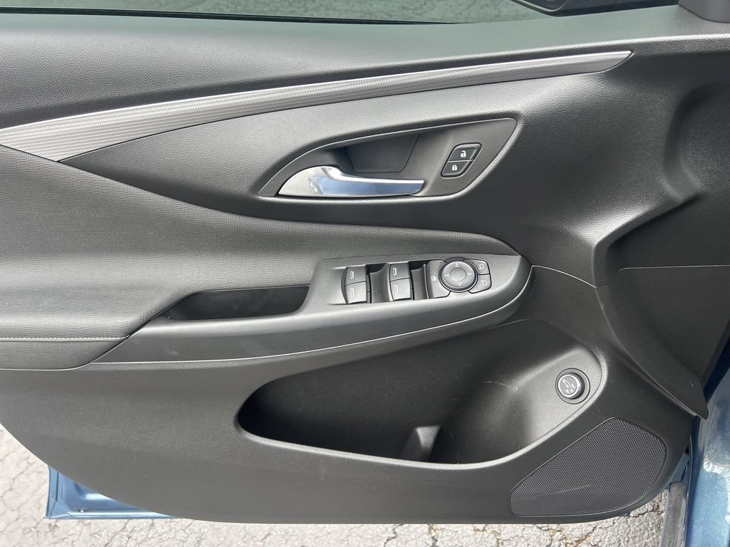 Used 2024 Buick Envista Avenir FWD image 14