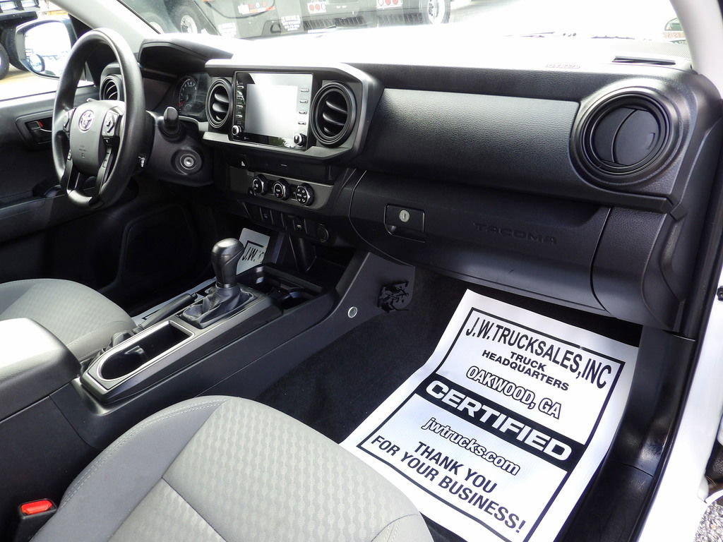 Used 2022 Toyota Tacoma SR image 35