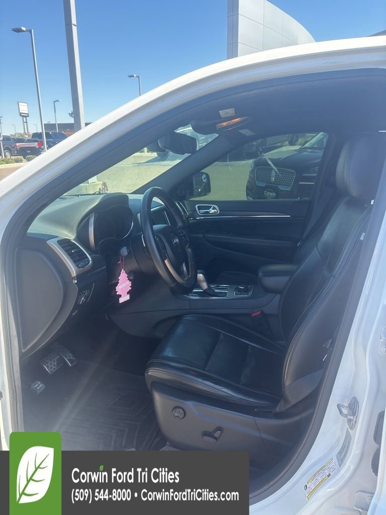 Used 2016 Jeep Grand Cherokee Limited w/ Luxury Group II AWD/4WD image 5