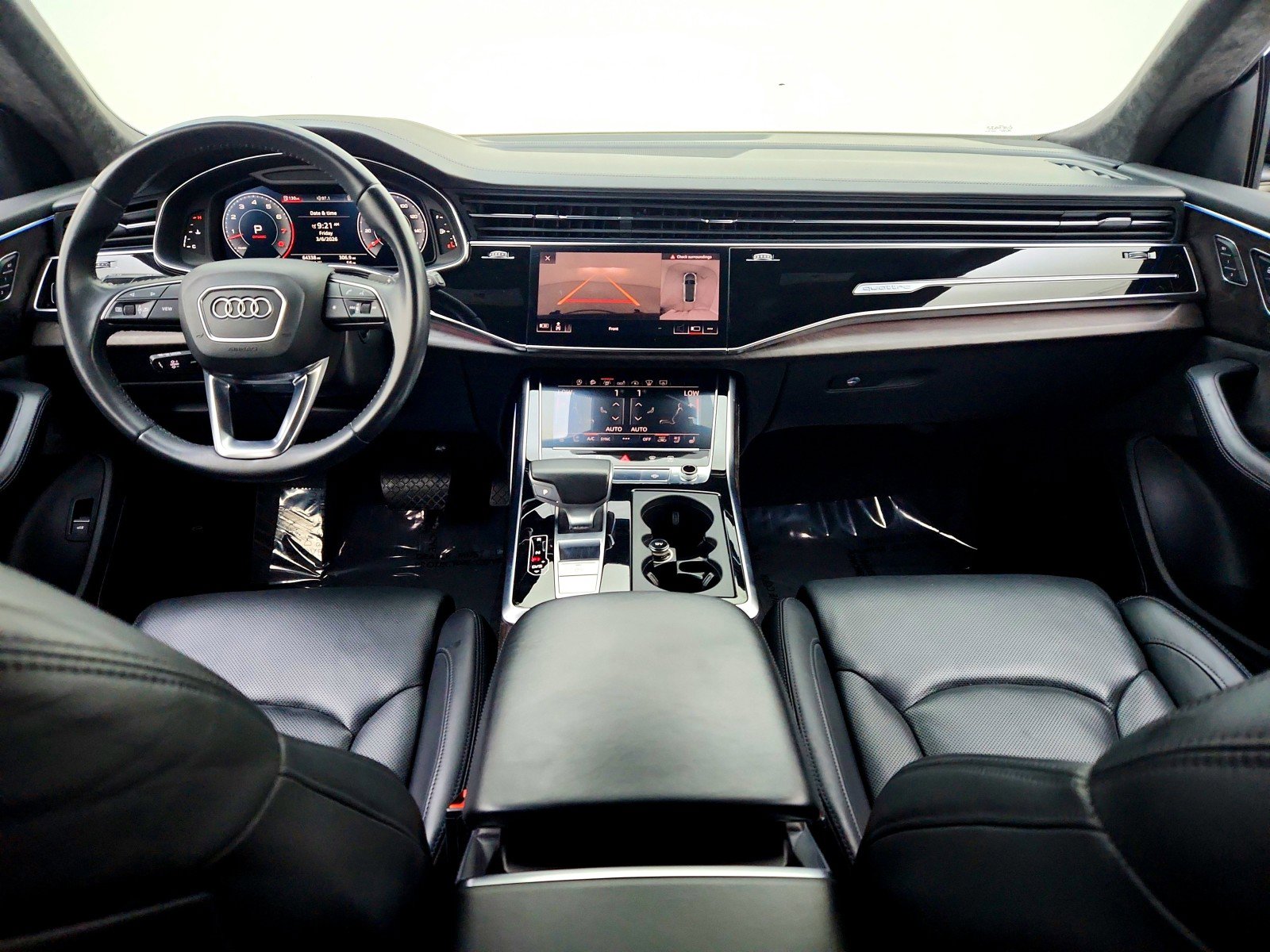 Used 2019 Audi Q8 Prestige w/ Luxury Package image 19