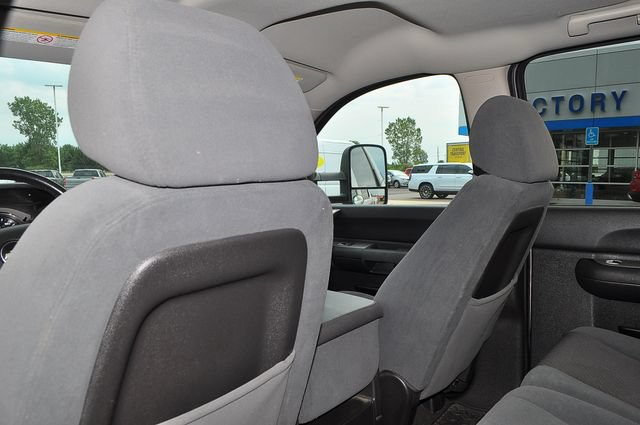 Used 2009 Chevrolet Silverado 2500 LT w/ Exterior Plus Package AWD/4WD image 14