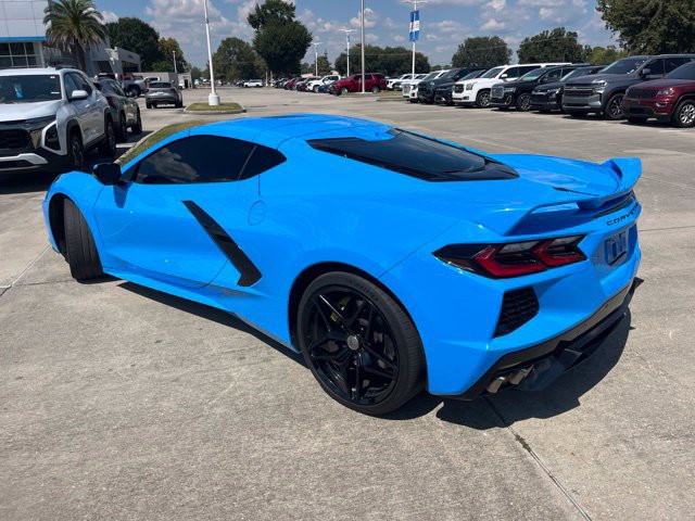 Used 2020 Chevrolet Corvette Stingray Premium Cpe w/ 3LT Preferred Equipment Group RWD image 4